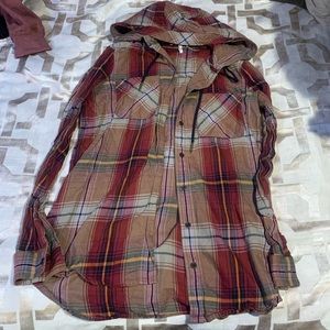 Long sleeve hooded flannel
